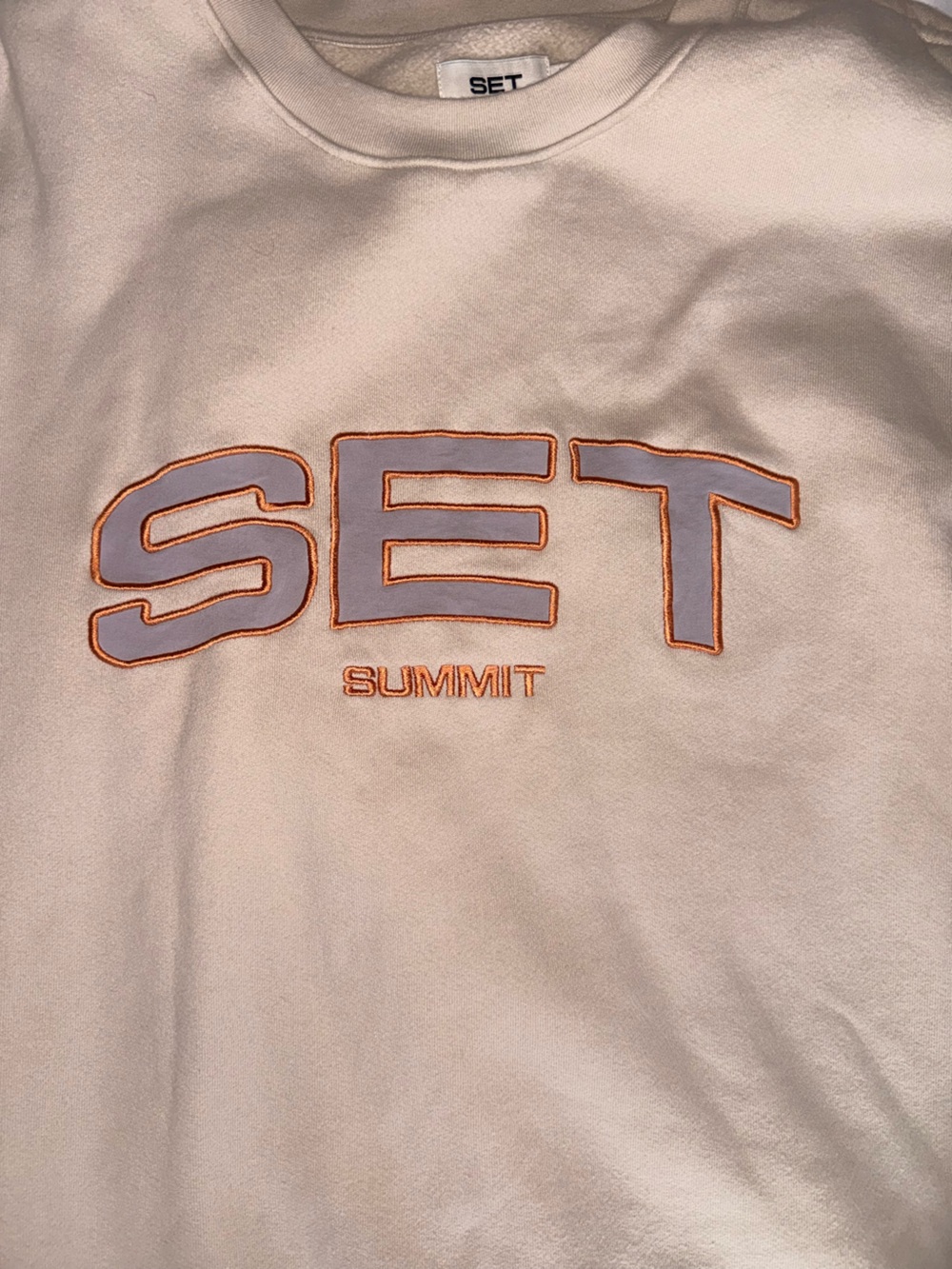 Set Active sweater